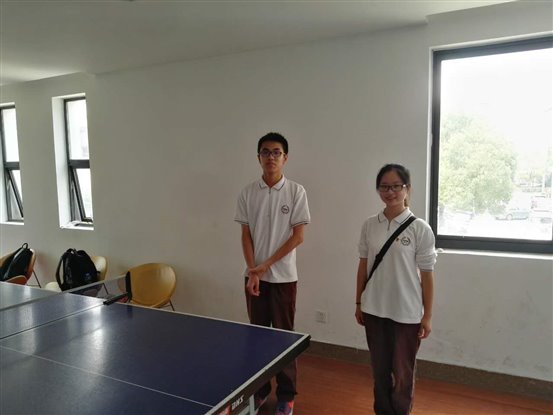 C:UsersplfsDesktop文明校园于活动照片药谷体育中心1.jpg