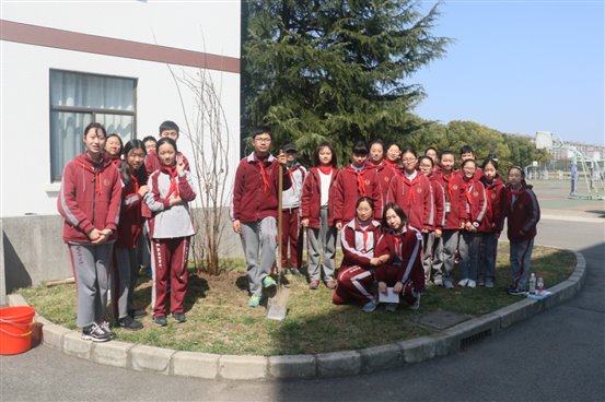 E:photo7学年8.3.13植树节F3A7704.JPG