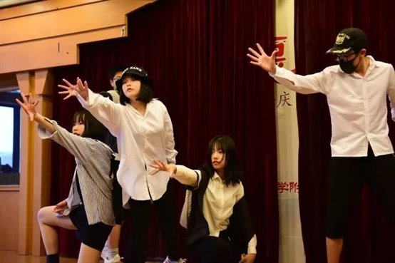 C:UsersplfsDesktop新闻微信图片_20180626100057.jpg