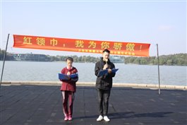 K:8学年中预换戴微信图片_20181203112750.jpg