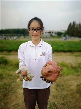 E:photo8学年高二学农微信图片_201906211006356.jpg