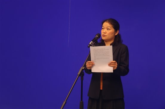 E:photo8学年升旗仪式第17周F3A0269.JPG